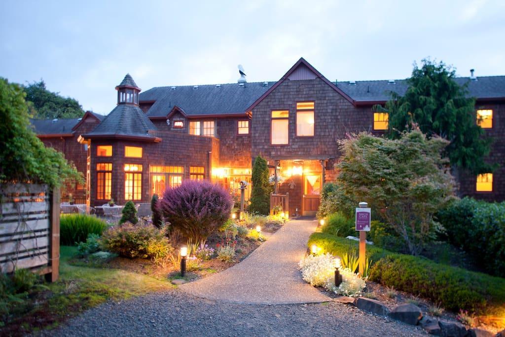 Arch Cape Inn And Retreat Exterior photo